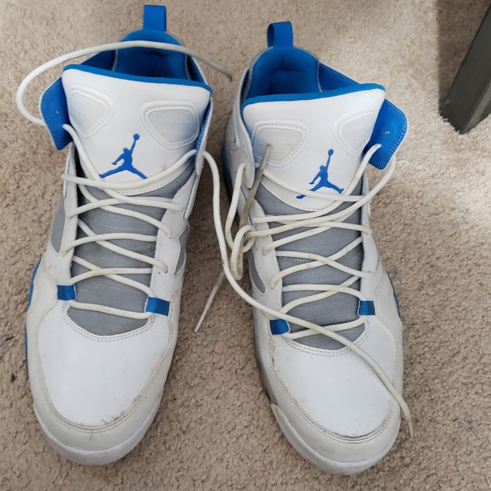 Men jordans size 11.5